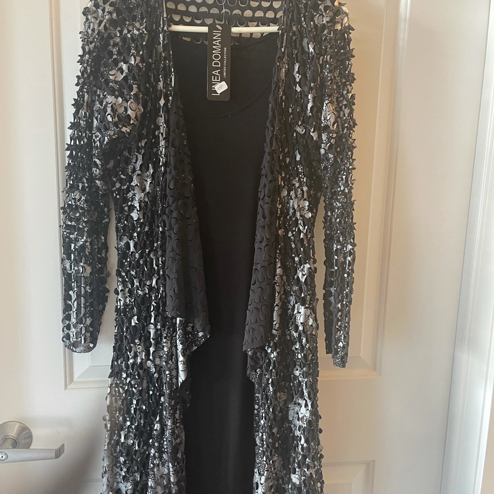 Free form jacket